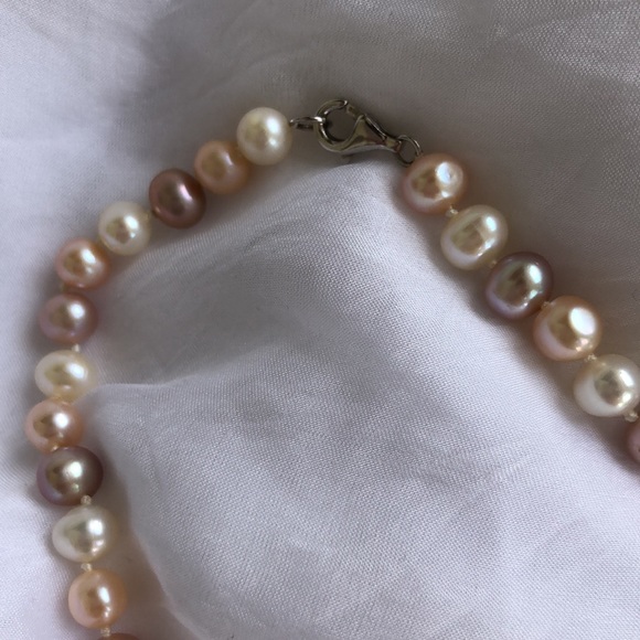 Multicolored Freshwater Pearl Necklace - Picture 2 of 3